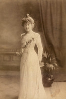 Edith Glover wedding day - Rev J.K.Elliott Oficiated 2/10/1899