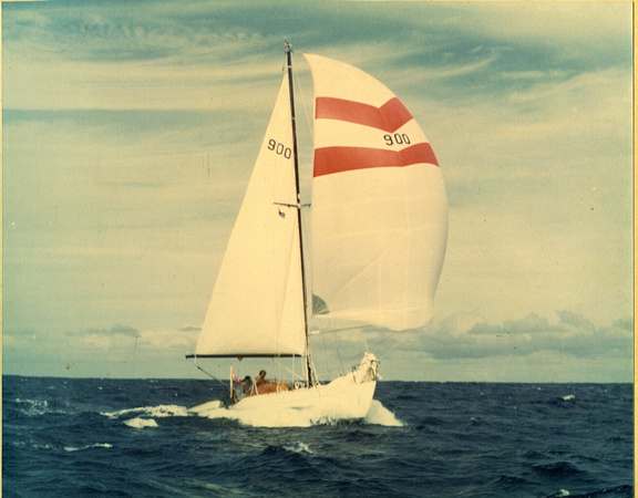 Castanet off Viti Levu, May 1973