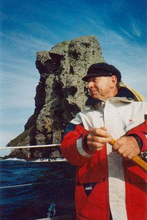 Geoff Bullock at Sail Rock